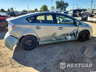 Trzecie zdjęcie samochodu z tyłu: 2015 TOYOTA PRIUS THREE VIN:JTDKN3DUXF1883052 - miniatura