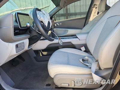 Zdjęcie 7 z 12 samochodu: 2023 HYUNDAI IONIQ 6 SEL VIN:KMHM34AA8PA049938 - miniatura