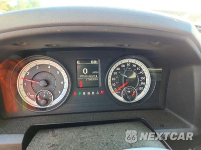 Zdjęcie 9 z 12 samochodu: 2013 RAM 1500 SLT VIN:1C6RR7GPXDS512312 - miniatura