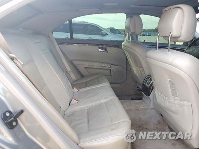 Zdjęcie 10 z 12 samochodu: 2013 MERCEDES-BENZ S 550 VIN:WDDNG7DB6DA494179 - miniatura