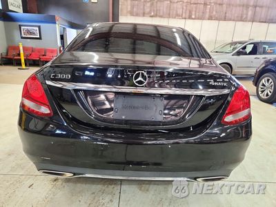Zdjęcie 6 z 12 samochodu: 2017 MERCEDES-BENZ C 300 4MATIC VIN:55SWF4KB1HU211959 - miniatura