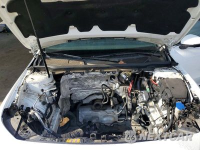 Zdjęcie 11 z 12 samochodu: 2021 MERCEDES-BENZ CLA 250 VIN:W1K5J4GB9MN153878 - miniatura