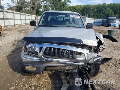 Piąte zdjęcie samochodu w środku: 2003 TOYOTA TACOMA V6 VIN:5TEHN72N13Z273202 - miniatura