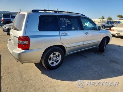 Trzecie zdjęcie samochodu z tyłu: 2007 TOYOTA HIGHLANDER BASE VIN:JTEDP21A470136847 - miniatura