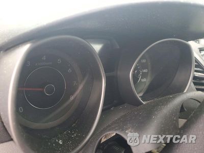 Zdjęcie 9 z 12 samochodu: 2014 HYUNDAI ELANTRA SE VIN:KMHDH4AE7EU155779 - miniatura