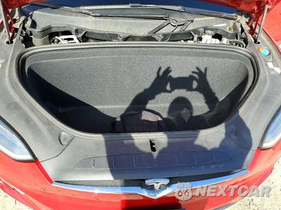 Zdjęcie 12 z 13 samochodu: 2016 TESLA MODEL X VIN:5YJXCBE23GF004244 - miniatura