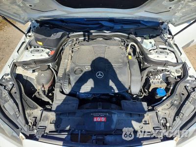 Zdjęcie 11 z 12 samochodu: 2016 MERCEDES-BENZ E 350 VIN:WDDHF5KB3GB286086 - miniatura