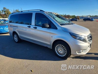 Czwarte zdjęcie samochodu z boku: 2017 MERCEDES-BENZ METRIS VIN:WD4PG2EE8H3333184 - miniatura