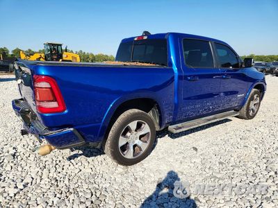 Trzecie zdjęcie samochodu z tyłu: 2019 RAM 1500 LARAMIE VIN:1C6SRFJT4KN630658 - miniatura