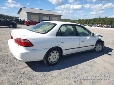 Trzecie zdjęcie samochodu z tyłu: 2000 HONDA ACCORD LX VIN:JHMCG665XYC034972 - miniatura