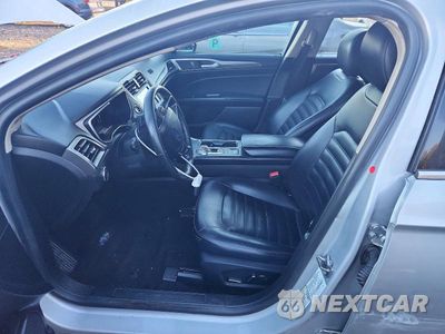 Zdjęcie 7 z 12 samochodu: 2019 FORD FUSION SEL VIN:3FA6P0CD6KR236715 - miniatura