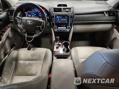 Zdjęcie 8 z 12 samochodu: 2013 TOYOTA CAMRY XLE VIN:4T4BF1FK3DR296234 - miniatura