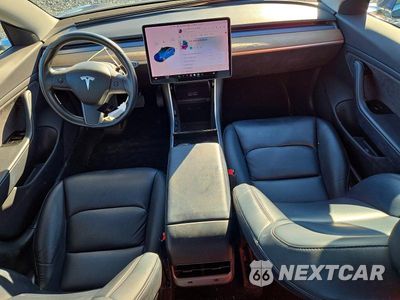 Zdjęcie 8 z 13 samochodu: 2018 TESLA MODEL 3 VIN:5YJ3E1EB0JF117398 - miniatura