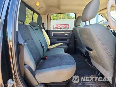 Zdjęcie 10 z 12 samochodu: 2018 RAM 1500 SLT VIN:3C6RR7LT3JG178551 - miniatura