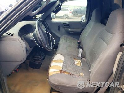 Zdjęcie 7 z 12 samochodu: 2003 FORD F150 XL VIN:1FTRF182X3NB20249 - miniatura
