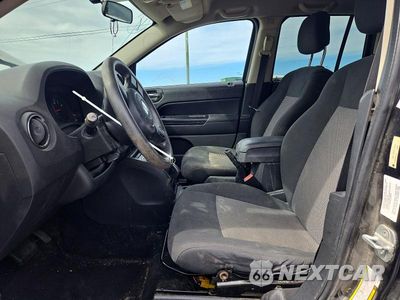 Zdjęcie 7 z 12 samochodu: 2011 JEEP COMPASS SPORT VIN:1J4NF1FB2BD154962 - miniatura