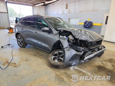 Czwarte zdjęcie samochodu z boku: 2025 FORD ESCAPE ST LINE SELECT VIN:1FMCU9NA5SUA44316 - miniatura