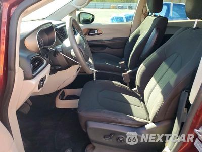 Zdjęcie 7 z 13 samochodu: 2017 CHRYSLER PACIFICA LX VIN:2C4RC1CG2HR769839 - miniatura
