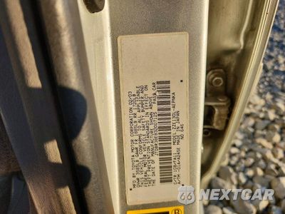 Zdjęcie 12 z 12 samochodu: 2003 TOYOTA COROLLA LE VIN:JTDBR38E832007125 - miniatura