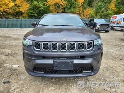 Piąte zdjęcie samochodu w środku: 2024 JEEP COMPASS SPORT VIN:3C4NJDAN3RT120332 - miniatura