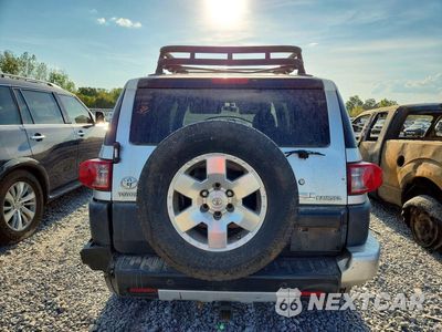 Zdjęcie 6 z 12 samochodu: 2008 TOYOTA FJ CRUISER BASE VIN:JTEBU11FX80101947 - miniatura