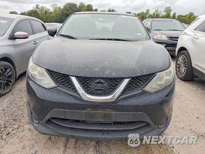 Piąte zdjęcie samochodu w środku: 2017 NISSAN ROGUE SPORT S VIN:JN1BJ1CP7HW029365 - miniatura