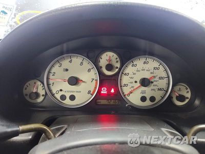 Zdjęcie 9 z 12 samochodu: 2003 MAZDA MX-5 MIATA BASE VIN:JM1NB353430305705 - miniatura