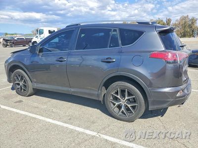 Drugie zdjęcie samochodu z przodu: 2017 TOYOTA RAV4 SE VIN:2T3NFREV2HW382004 - miniatura