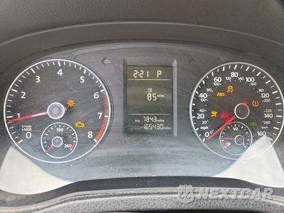 Zdjęcie 9 z 12 samochodu: 2014 VOLKSWAGEN PASSAT S VIN:1VWAT7A32EC043044 - miniatura