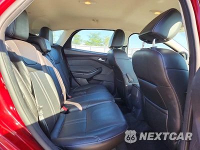 Zdjęcie 10 z 12 samochodu: 2014 FORD FOCUS SE VIN:1FADP3K29EL127919 - miniatura