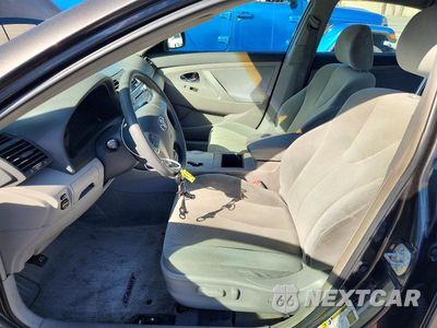 Zdjęcie 7 z 12 samochodu: 2008 TOYOTA CAMRY LE VIN:4T4BE46K38R035258 - miniatura