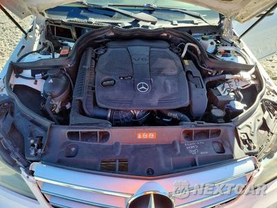 Zdjęcie 11 z 12 samochodu: 2013 MERCEDES-BENZ C 300 4MATIC VIN:WDDGF8AB8DR258835 - miniatura