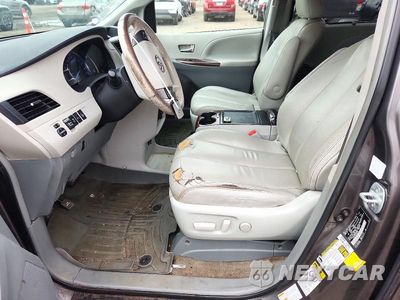 Zdjęcie 7 z 13 samochodu: 2014 TOYOTA SIENNA XLE 7-PASSENGER VIN:5TDDK3DC3ES092906 - miniatura