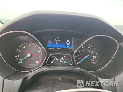 Zdjęcie 9 z 12 samochodu: 2016 FORD FOCUS SE VIN:1FADP3F22GL364880 - miniatura
