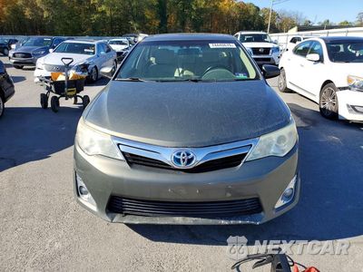 Piąte zdjęcie samochodu w środku: 2013 TOYOTA CAMRY HYBRID XLE VIN:4T1BD1FK9DU092361 - miniatura