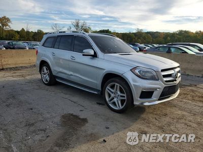 Czwarte zdjęcie samochodu z boku: 2014 MERCEDES-BENZ GL 550 4MATIC VIN:4JGDF7DE2EA434495 - miniatura