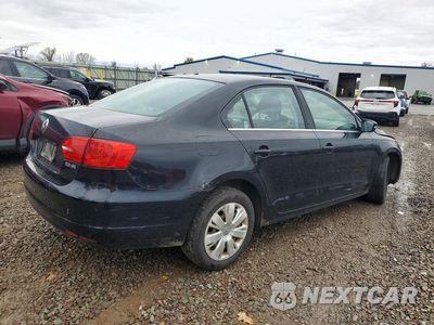 Trzecie zdjęcie samochodu z tyłu: 2013 VOLKSWAGEN JETTA SE VIN:3VWDP7AJ7DM360816 - miniatura