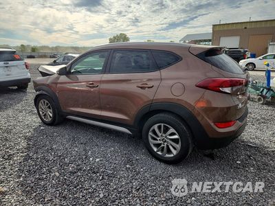 Drugie zdjęcie samochodu z przodu: 2017 HYUNDAI TUCSON SE PLUS VIN:KM8J33A41HU426357 - miniatura
