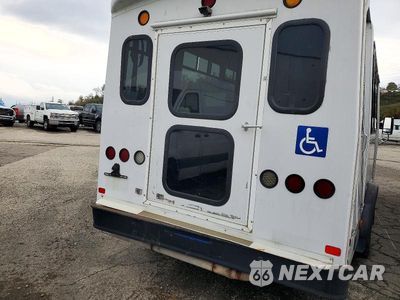Zdjęcie 10 z 13 samochodu: 2017 FORD E350 SHUTTLE BUS VIN:1FDEE3FS3HDC22114 - miniatura