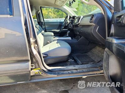 Zdjęcie 12 z 13 samochodu: 2017 TOYOTA TACOMA SR5 V6 VIN:3TMDZ5BN7HM029579 - miniatura