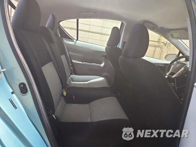 Zdjęcie 10 z 13 samochodu: 2013 TOYOTA PRIUS C TWO VIN:JTDKDTB36D1031548 - miniatura