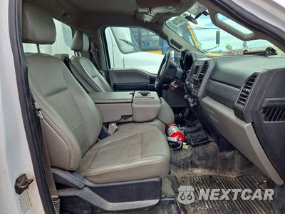 Zdjęcie 10 z 12 samochodu: 2019 FORD F550 SUPER DUTY VIN:1FDUF5HT4KDA13482 - miniatura