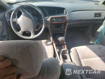 Zdjęcie 8 z 12 samochodu: 1999 NISSAN ALTIMA XE VIN:1N4DL01D1XC216075 - miniatura