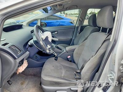 Zdjęcie 7 z 12 samochodu: 2011 TOYOTA PRIUS TWO VIN:JTDKN3DU5B0315274 - miniatura