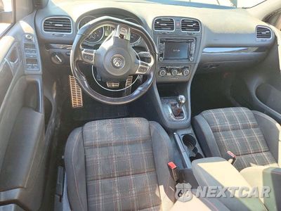 Zdjęcie 8 z 12 samochodu: 2010 VOLKSWAGEN GTI VIN:WVWHD7AJXAW388750 - miniatura