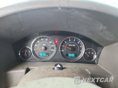 Zdjęcie 9 z 13 samochodu: 2006 JEEP COMMANDER VIN:1J8HG48K86C356773 - miniatura