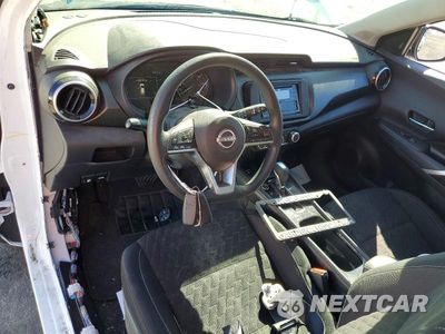 Zdjęcie 8 z 12 samochodu: 2023 NISSAN KICKS SV VIN:3N1CP5CV2PL521248 - miniatura