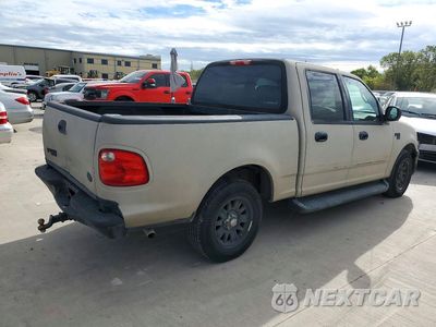 Trzecie zdjęcie samochodu z tyłu: 2001 FORD F150 SUPERCREW VIN:1FTRW07L11KC06911 - miniatura