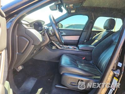 Zdjęcie 7 z 13 samochodu: 2018 LAND ROVER RANGE ROVER VELAR R-DYNAMIC SE VIN:SALYL2RV9JA752837 - miniatura
