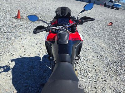 Zdjęcie 6 z 9 samochodu: 2022 DUCATI MULTISTRADA V4 VIN:ZDMAALVW6NB013397 - miniatura